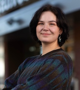 Photo of Erica Bassett