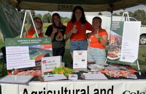 DARE students at a tabling event